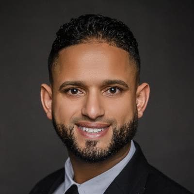 Portrait of Jose Hernandez